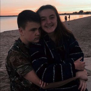 Meet your Posher, Jillian